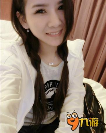 lol美女解说 虎牙直播冬阳照片合集